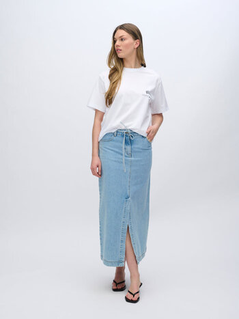 MOVES Kiana Tee White
