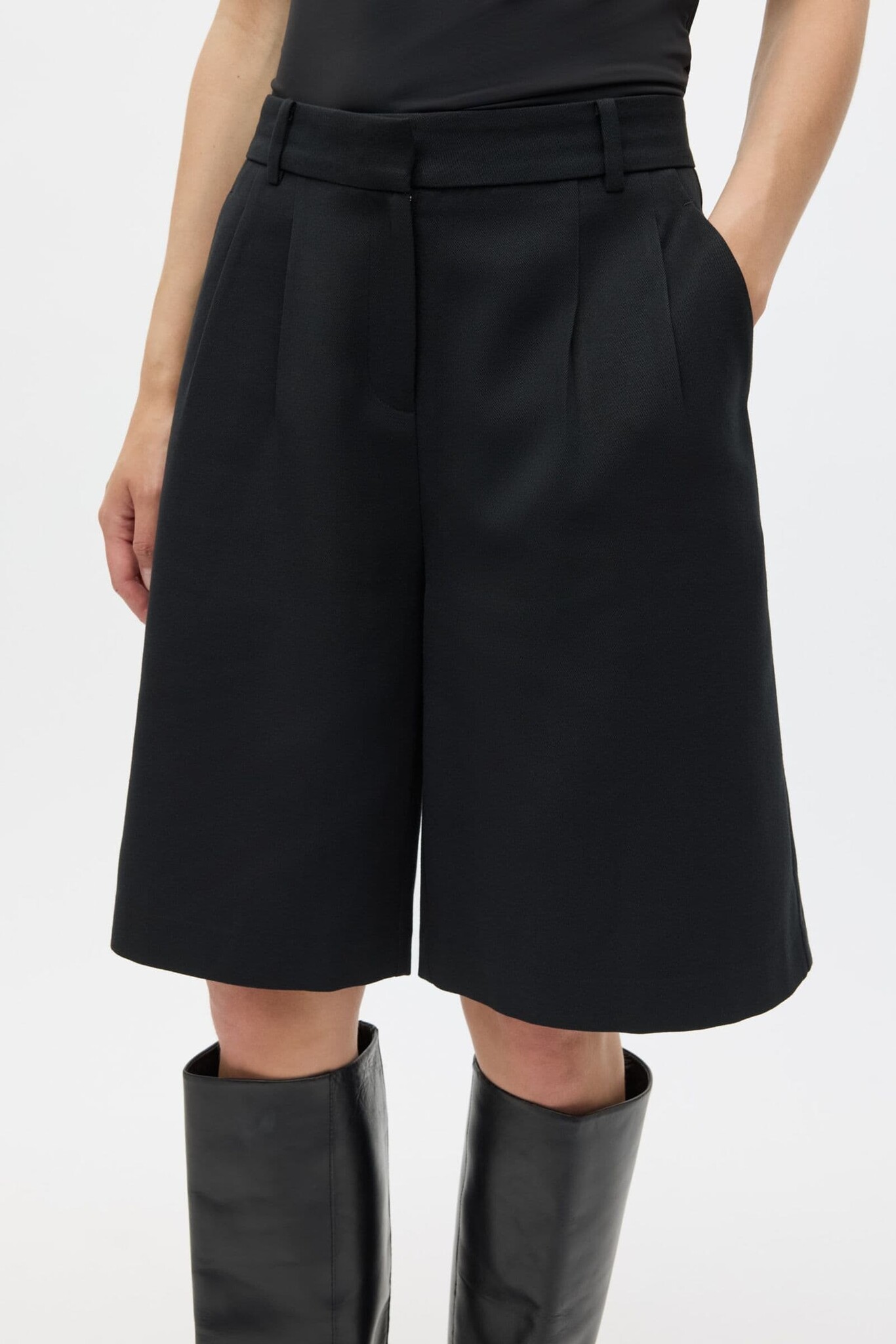 ENVII Endore Shorts Black