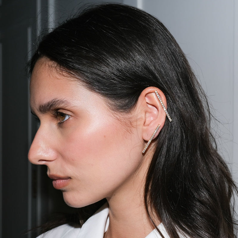 BILLION AVENUE BARI DIAMOND EARSTUD SILVER