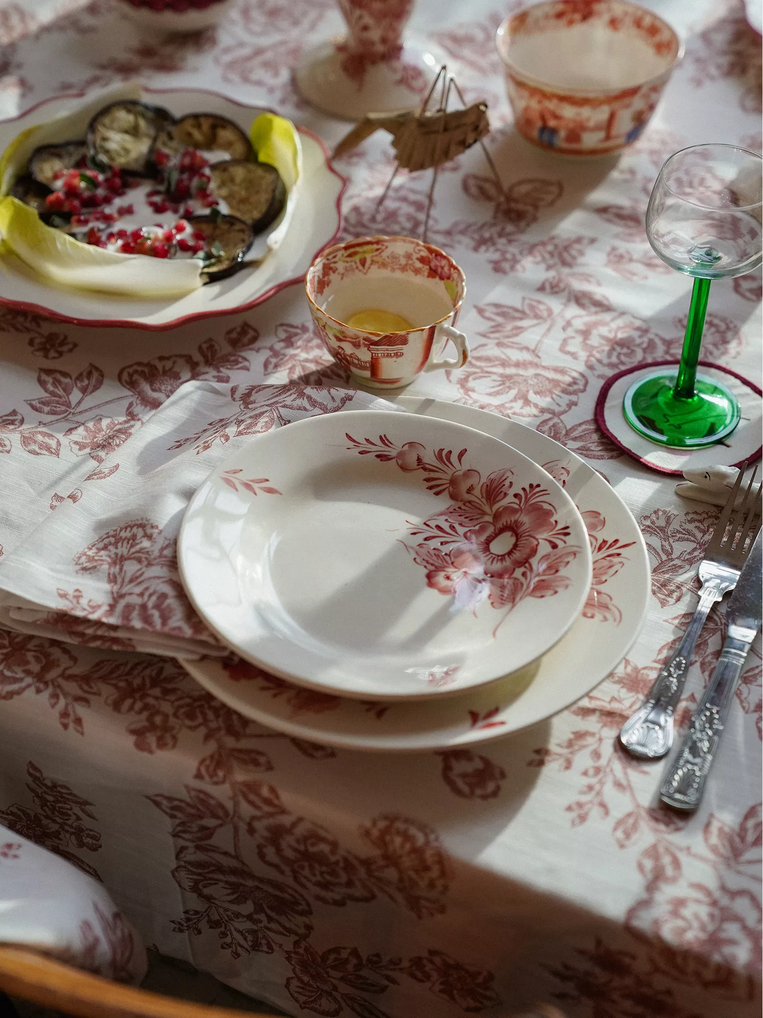 ANNA&NINA Whimsical Rose Napkin Set of 2