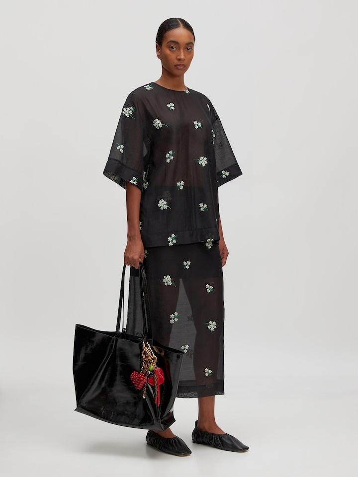 EDITED Catherine Top Black White Embroidery