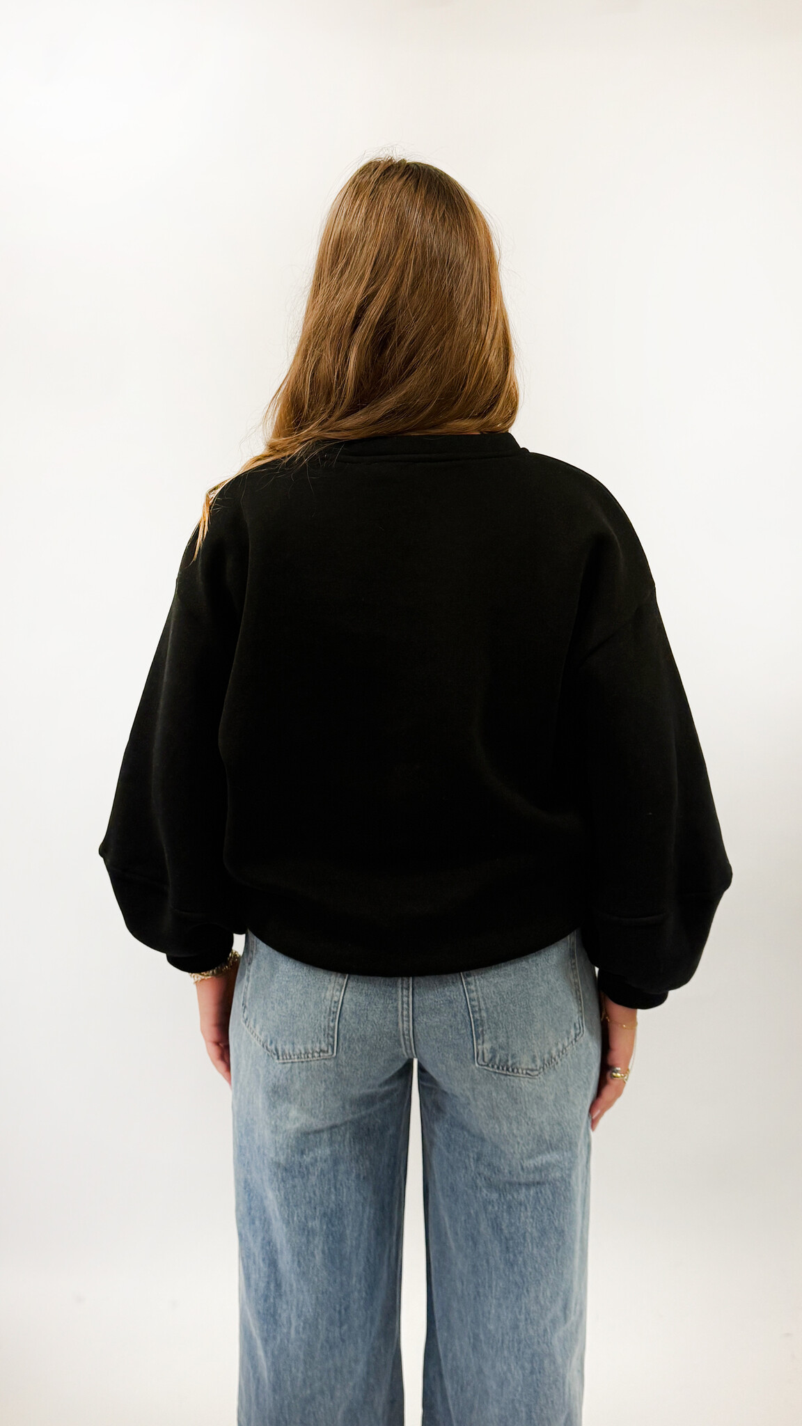 North Sweater Black TU