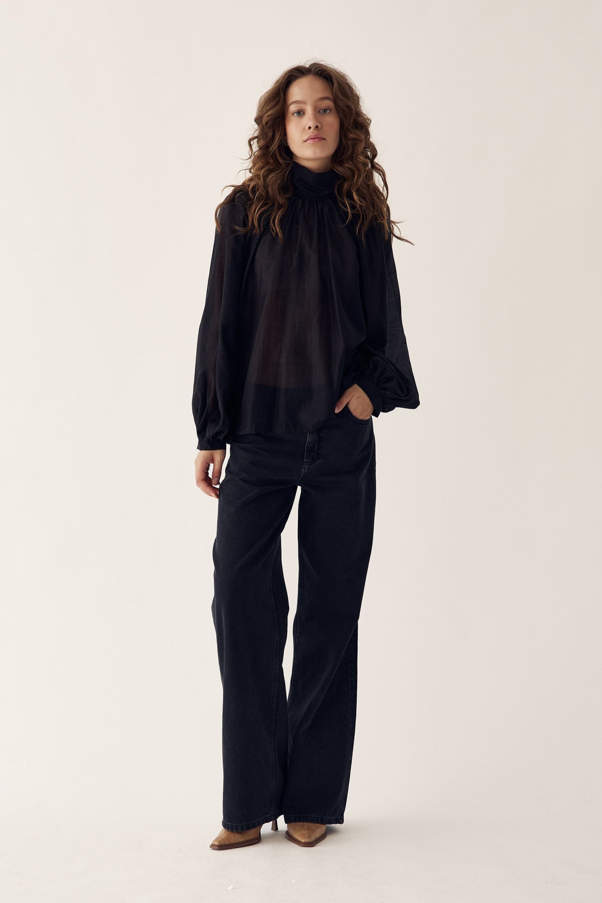 NOELLA Loris Blouse Black