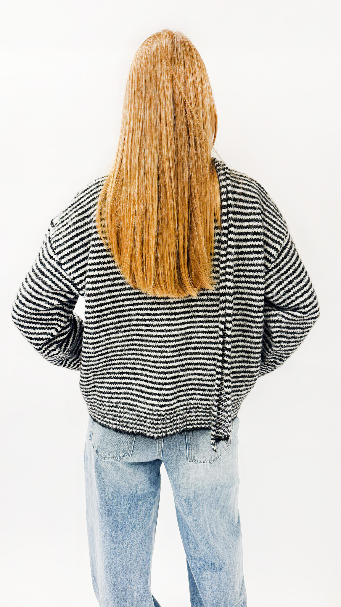 MM Chloe Cardigan and Scarf Black White