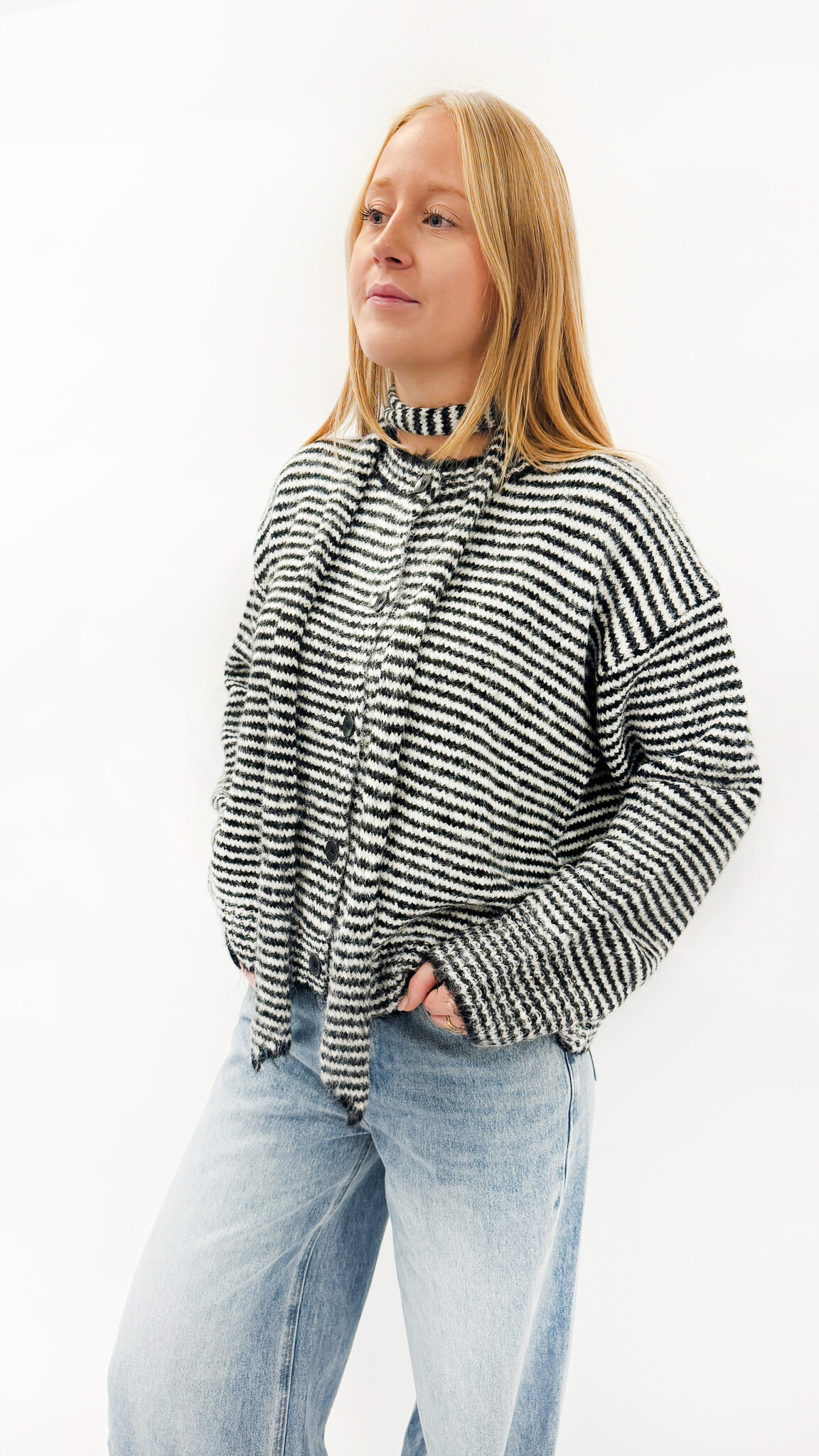 MM Chloe Cardigan and Scarf Black White