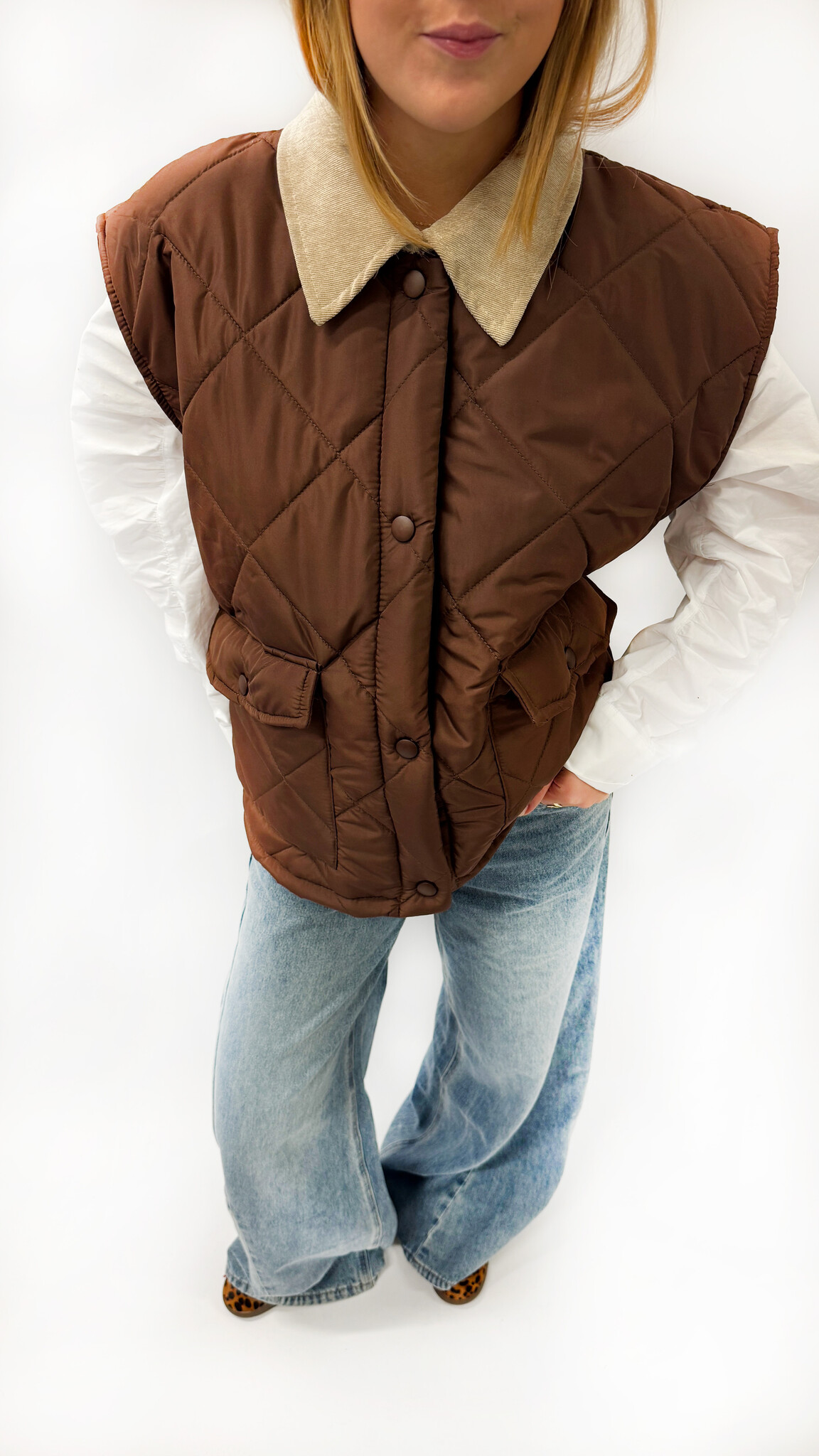 MM Lelo Jacket Brown Collar