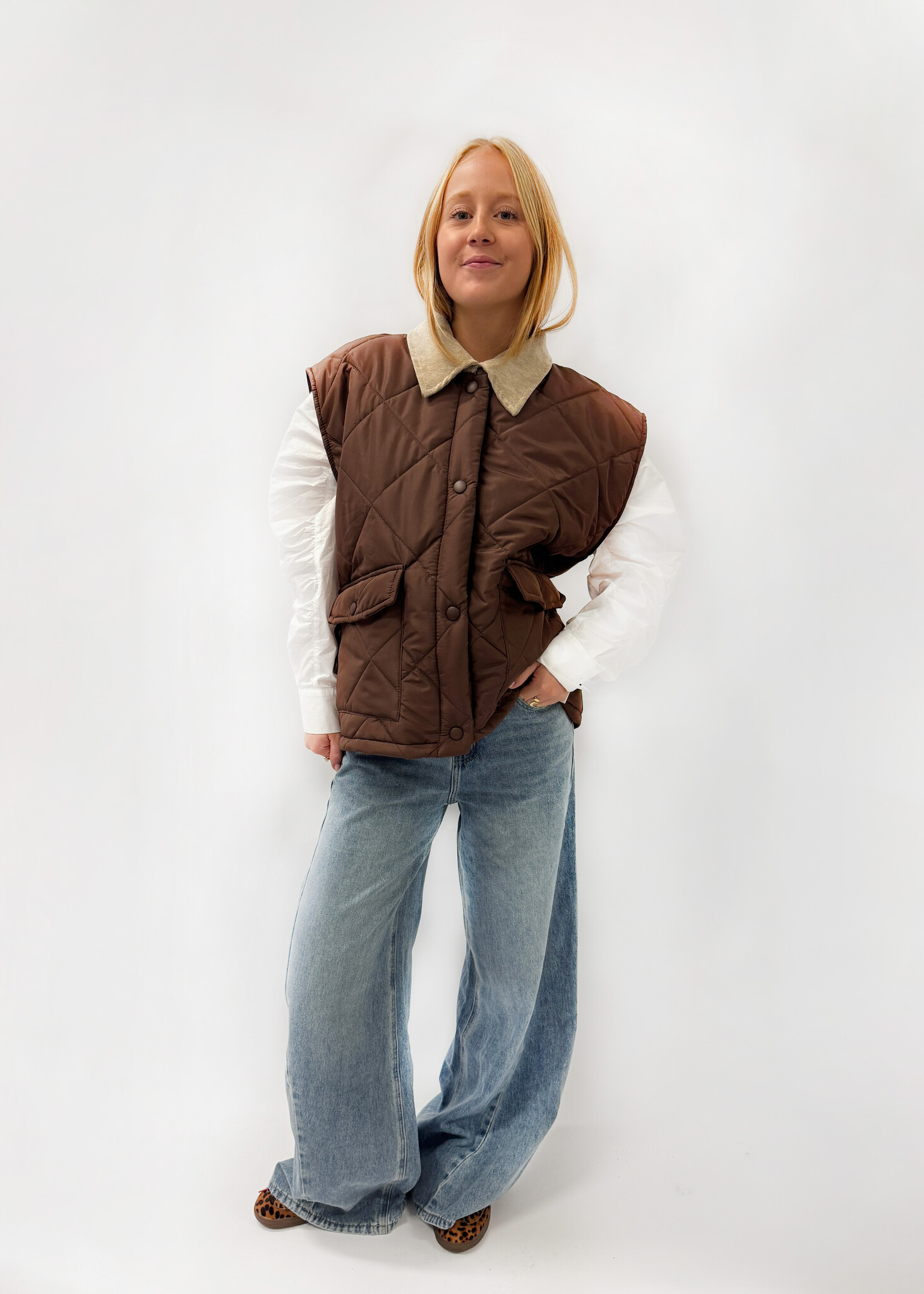 MM Lelo Jacket Brown Collar