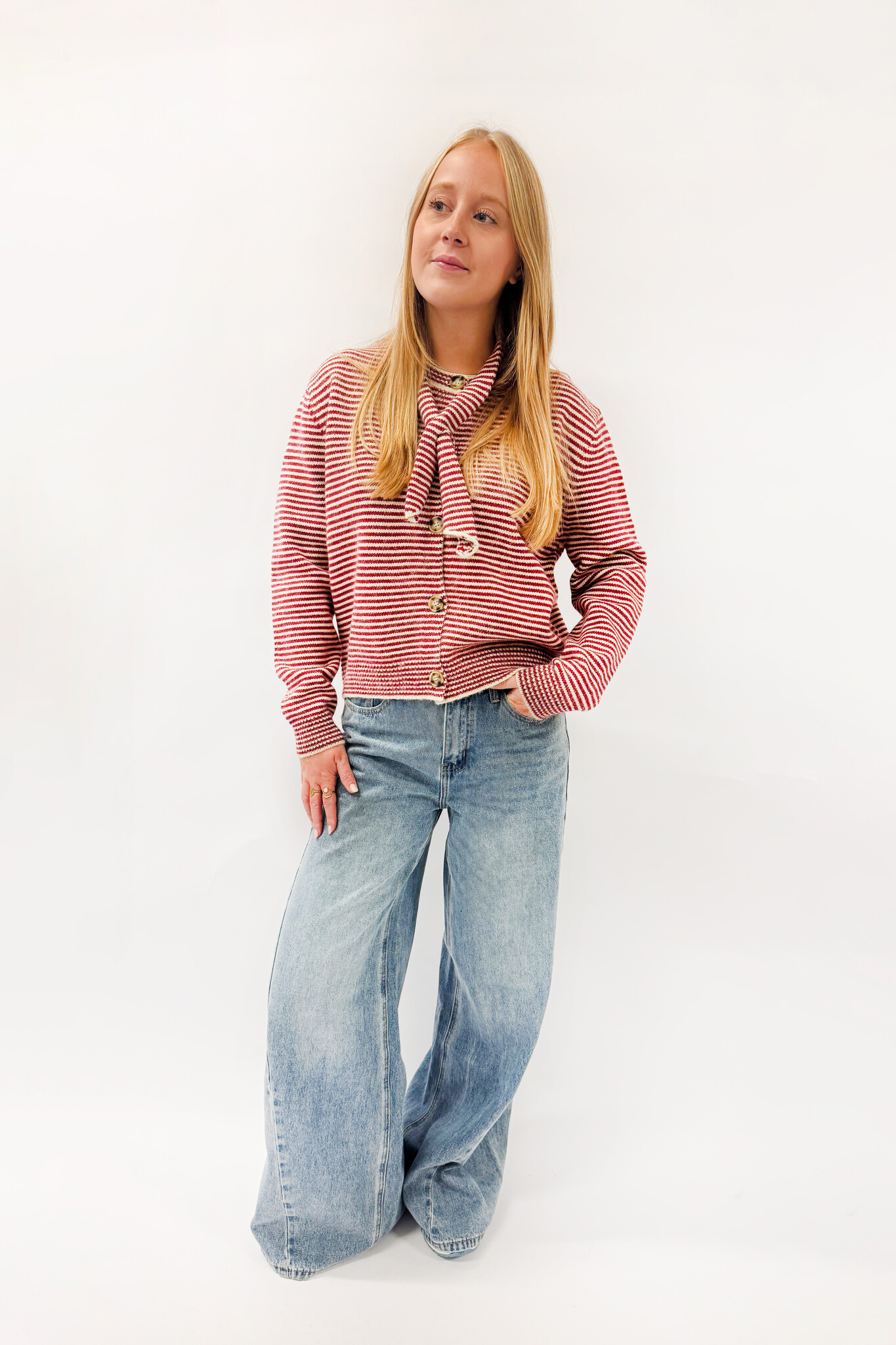 MM Zowe Cardigan Red Stripes Scarf