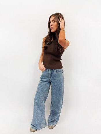 MM Olivia Turtle Neck Top Brown