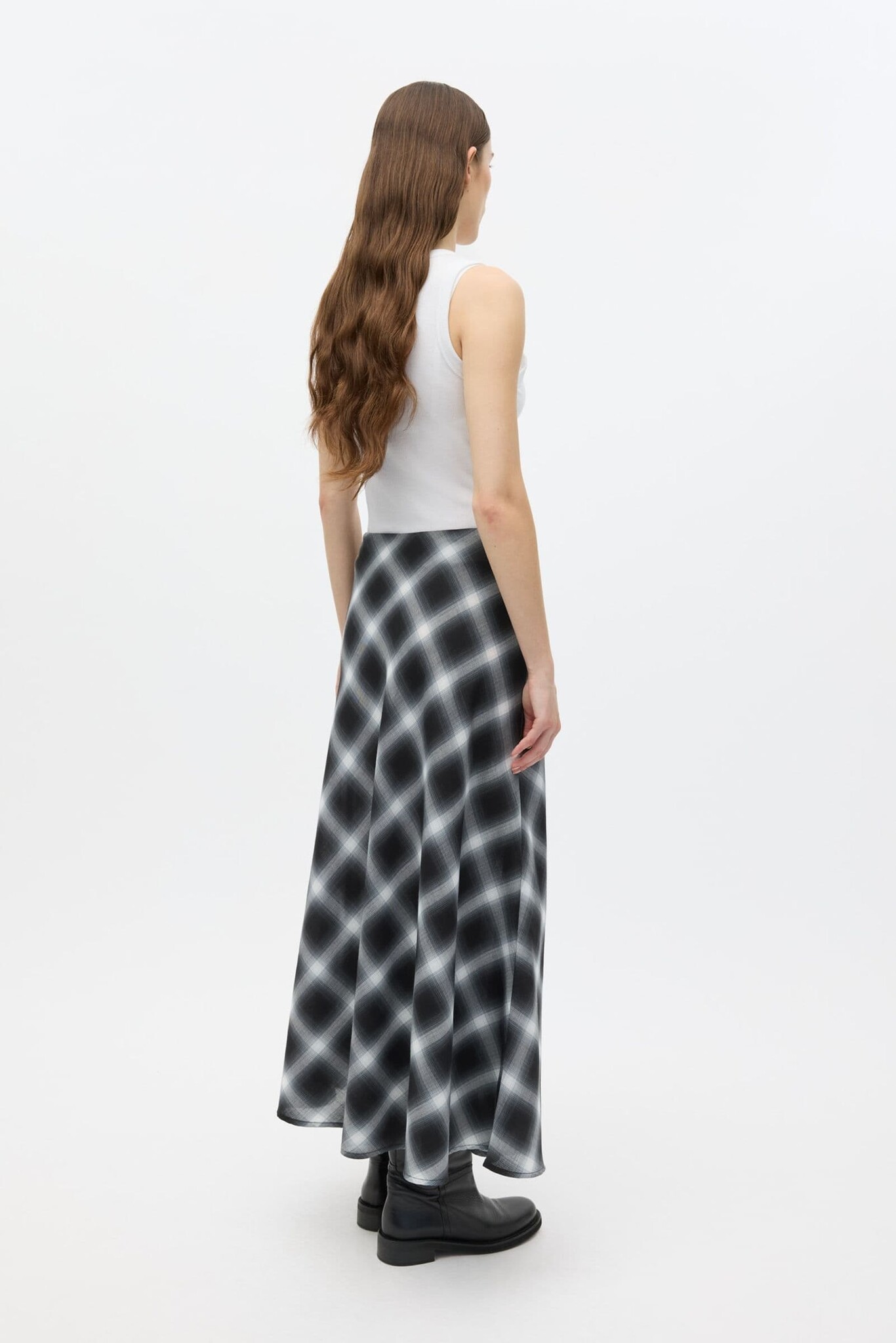 ENVII Enlin Skirt Checkered Navy Black
