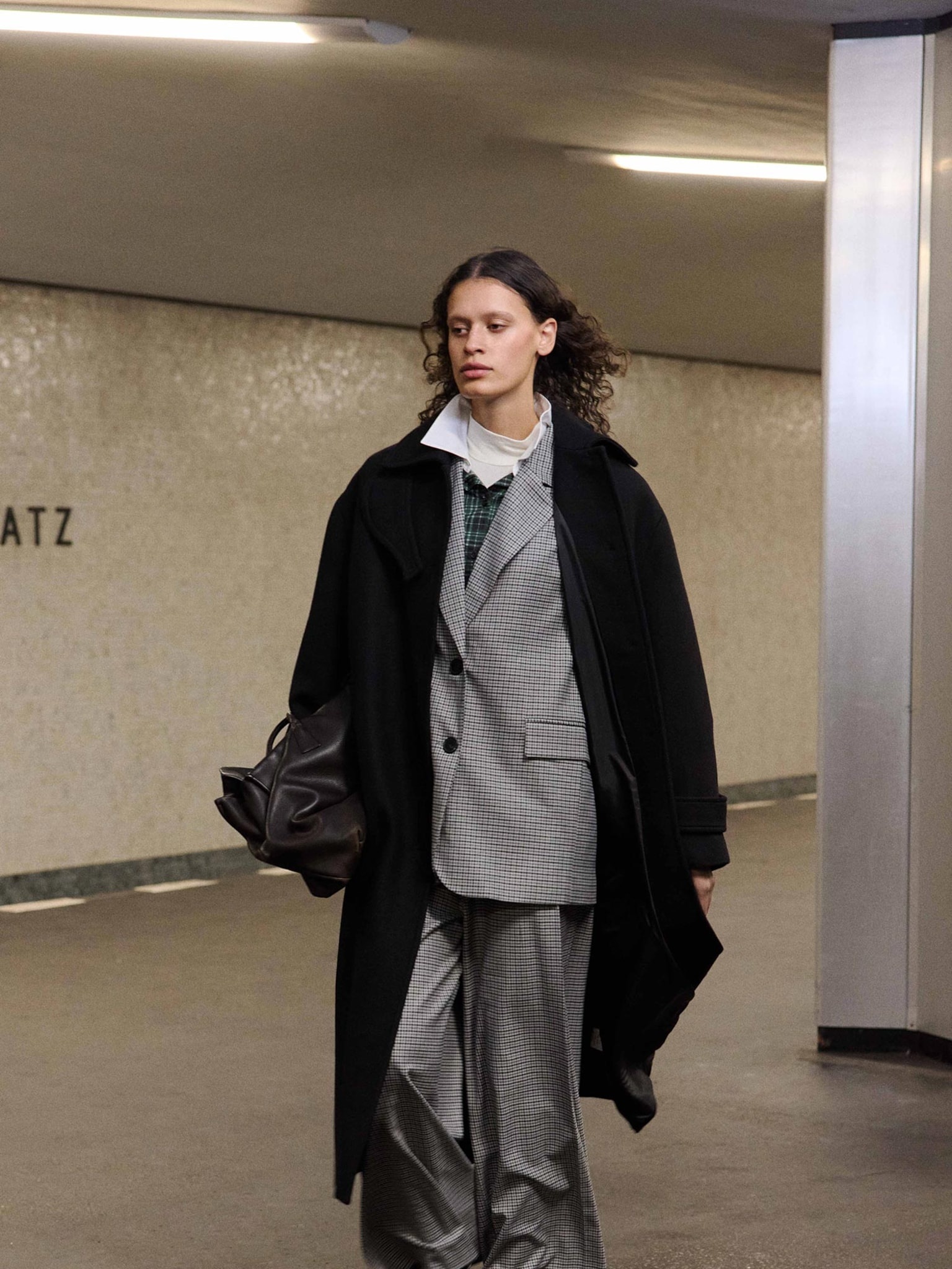 EDITED Kainoa Blazer Grey check Stripes