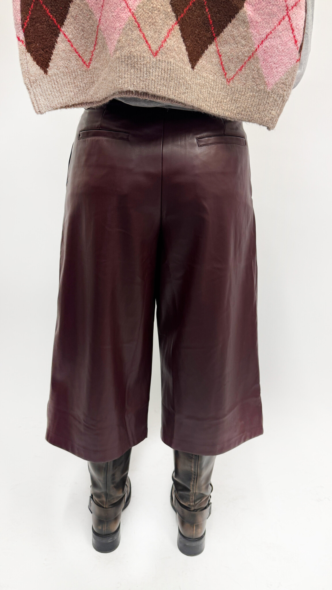 MM Jona Bermuda Burgundy Faux Leather