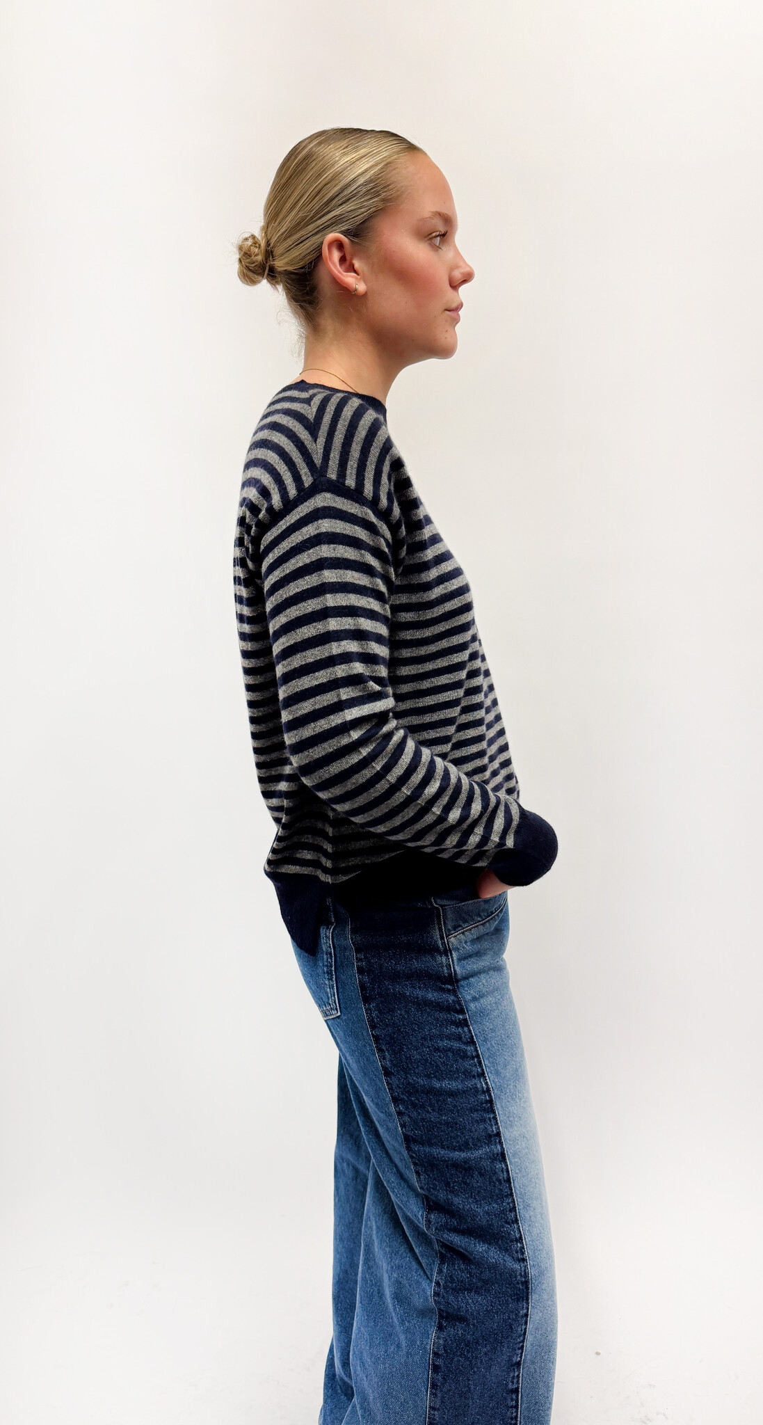 MM Julie Pull Navy Grey Stripes TU
