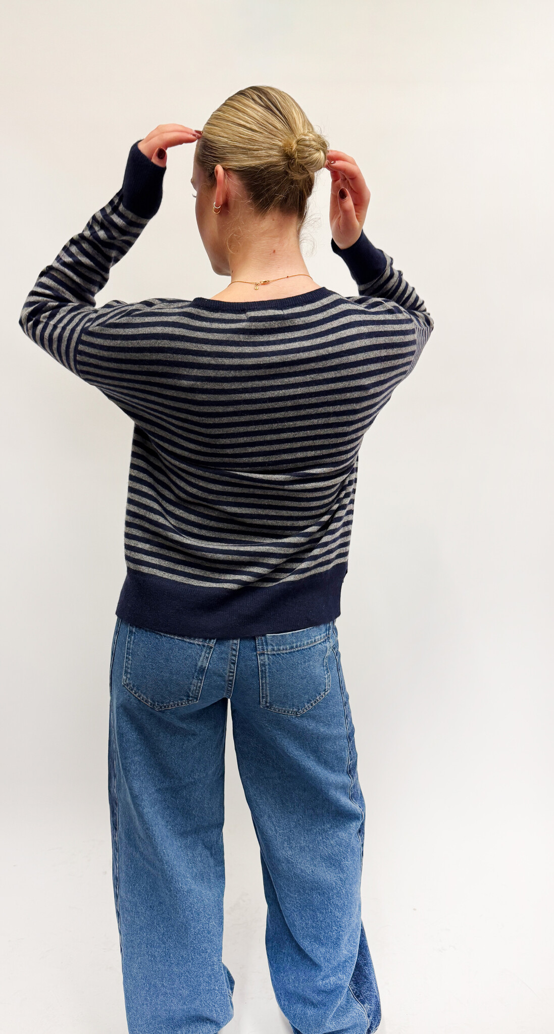 MM Julie Pull Navy Grey Stripes TU