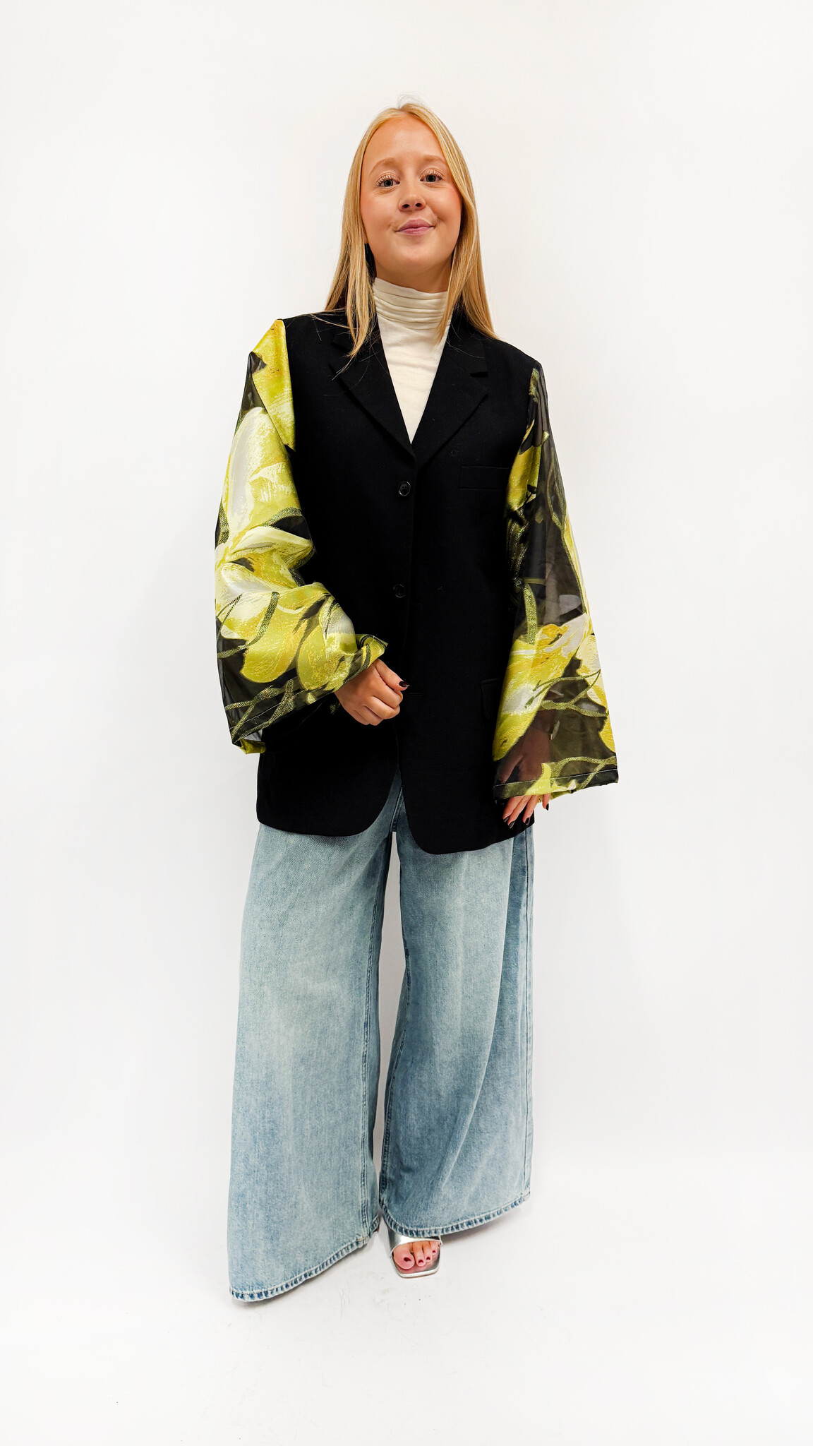 REBELLE Kimono Blazer Black Yellow Flowers S/M