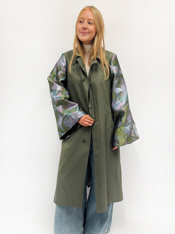 REBELLE Kimono Trenchcoat Khaki Purple S/M