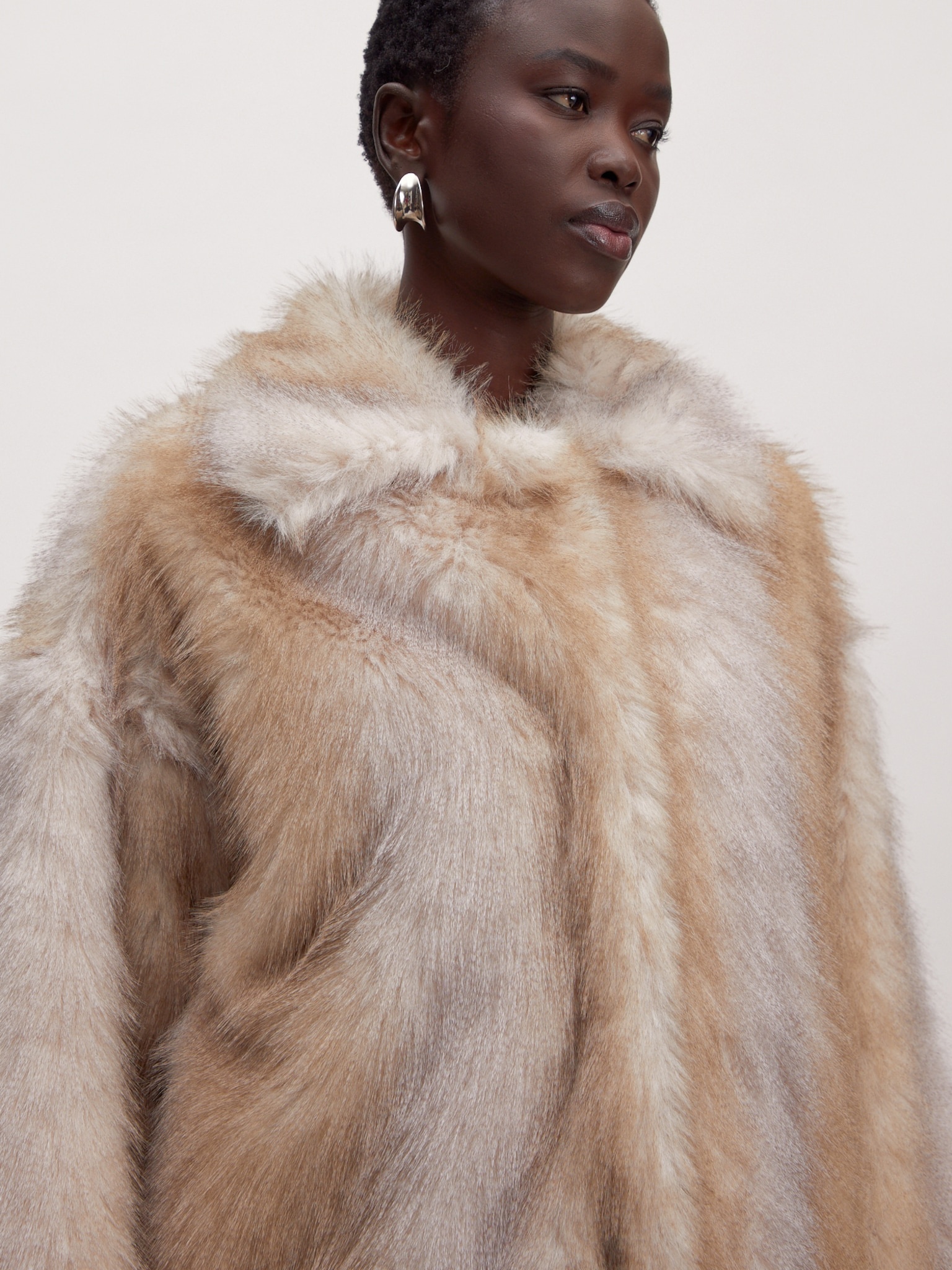 EDITED Bay Jacket Beige