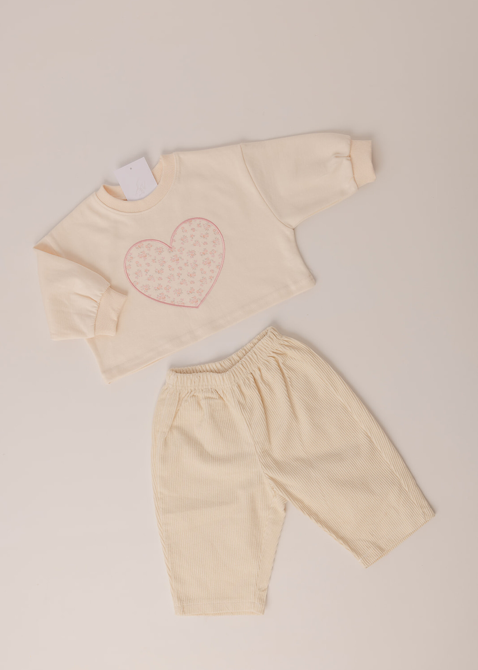 Rosie Heart Crop Sweater Crème