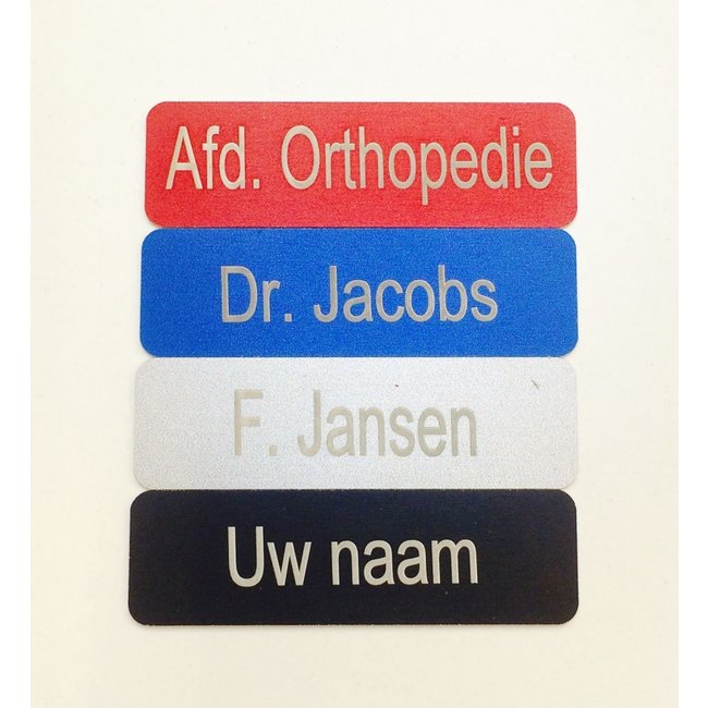 3D model van een verpleegster in glazen blok