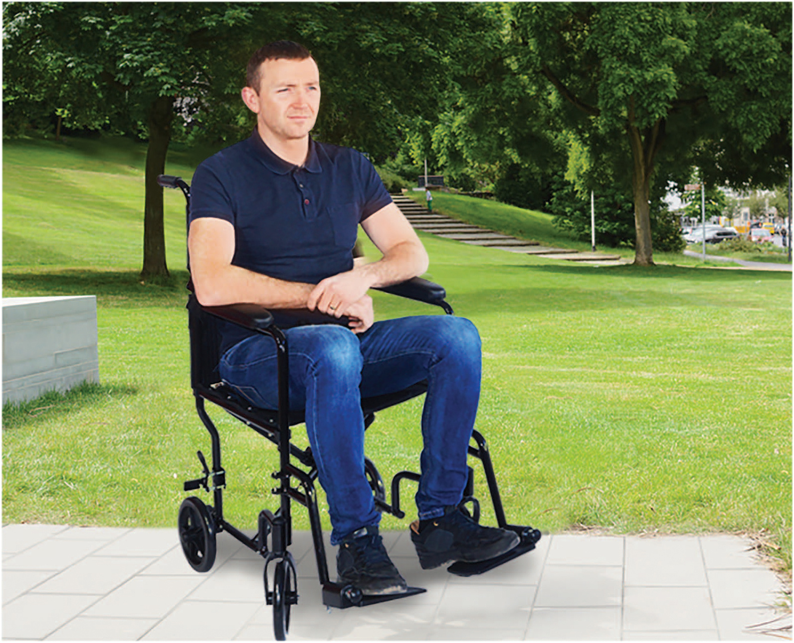 Zeer compacte transport rolstoel kleine wielen - opvouwbaar, foto 6 van 6