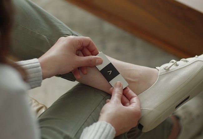 AliveCor Kardia Mobile 6L ECG, foto 2 van 4