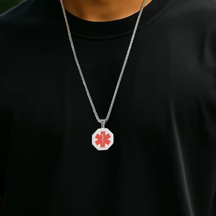 Medische waarschuwing ketting - Octagon - gepersonaliseerd met gravering, foto 3 van 6