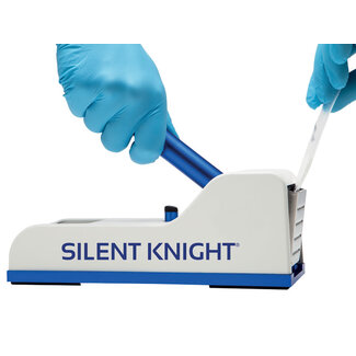 Pillenvergruizer van Silent Knight