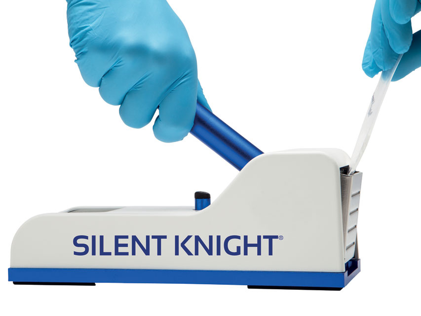 Pillenvergruizer van Silent Knight