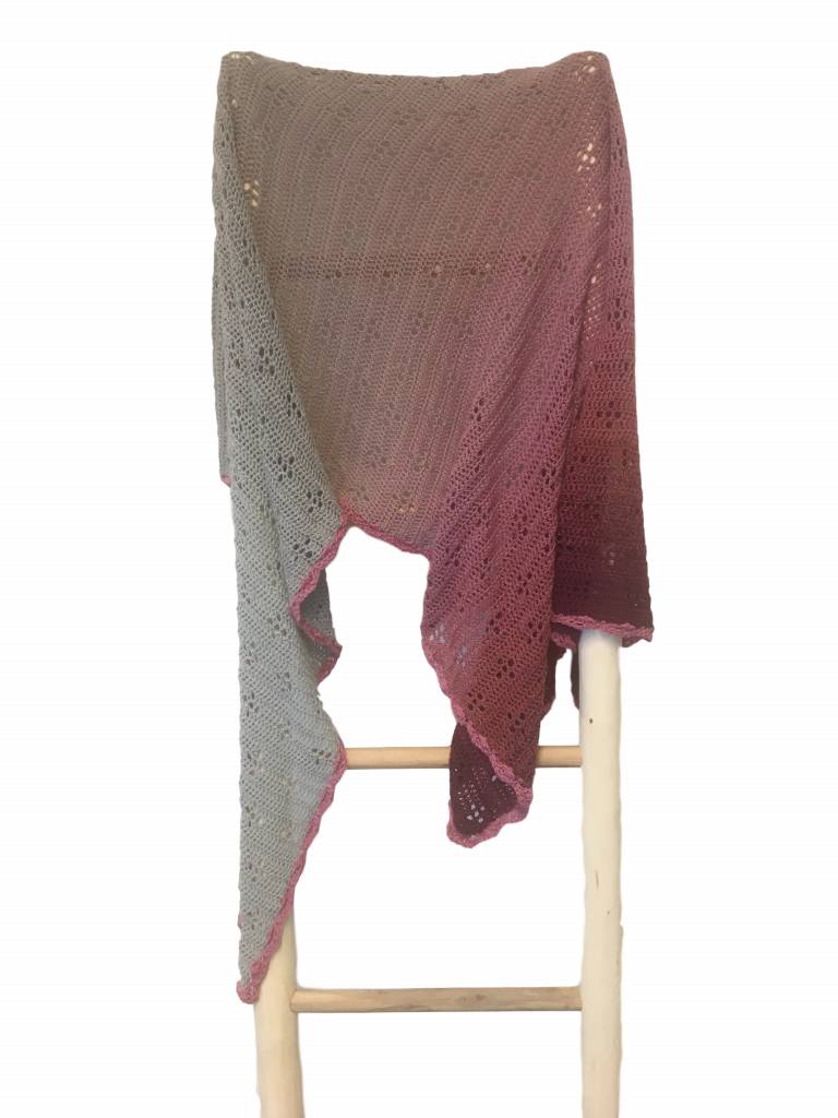 Caro's Atelier Fields of Flowers shawl patroon