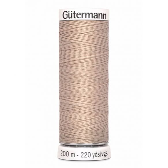 Gutermann Alles naaigaren 121