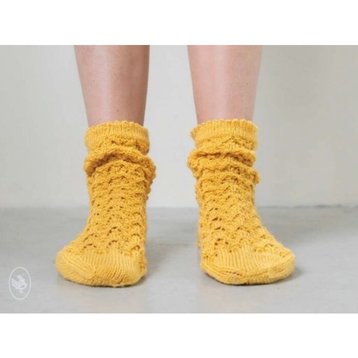 Durable Breipatroon Pineapple Crown Soqs Adult