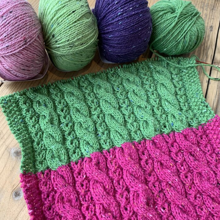 Caro's Atelier Breipakket Caro's Terrazzo Colourblock sjaal - Bruin/Oranje