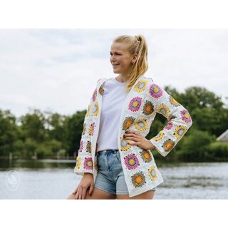 Durable Haakpatroon: In the Hood Cardigan Ivory