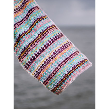 Scheepjes Silence Scarf - A Sea Story