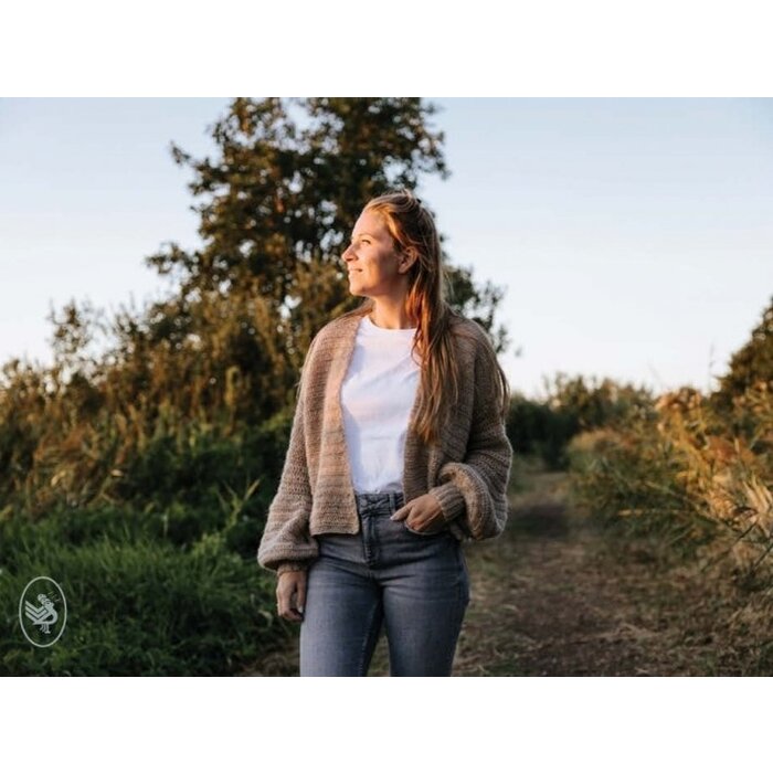 Durable Haakpatroon: Must Have Crocheted Cardigan