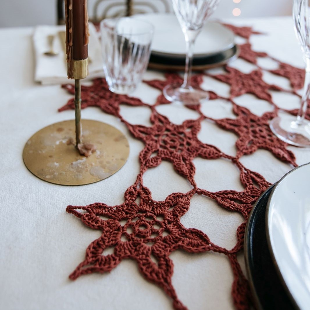 Durable Haakpakket: Modern Retro Kerst Tafelloper (MR3-5)