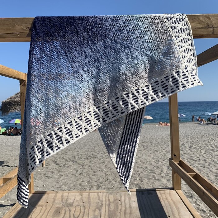 Caro's Atelier Haakpatroon Deep Sea Shawl (digitaal)