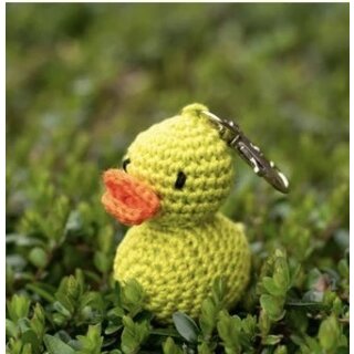 Caro's Atelier Mini haakpakket: Sleutelhanger Mavis DucKEY