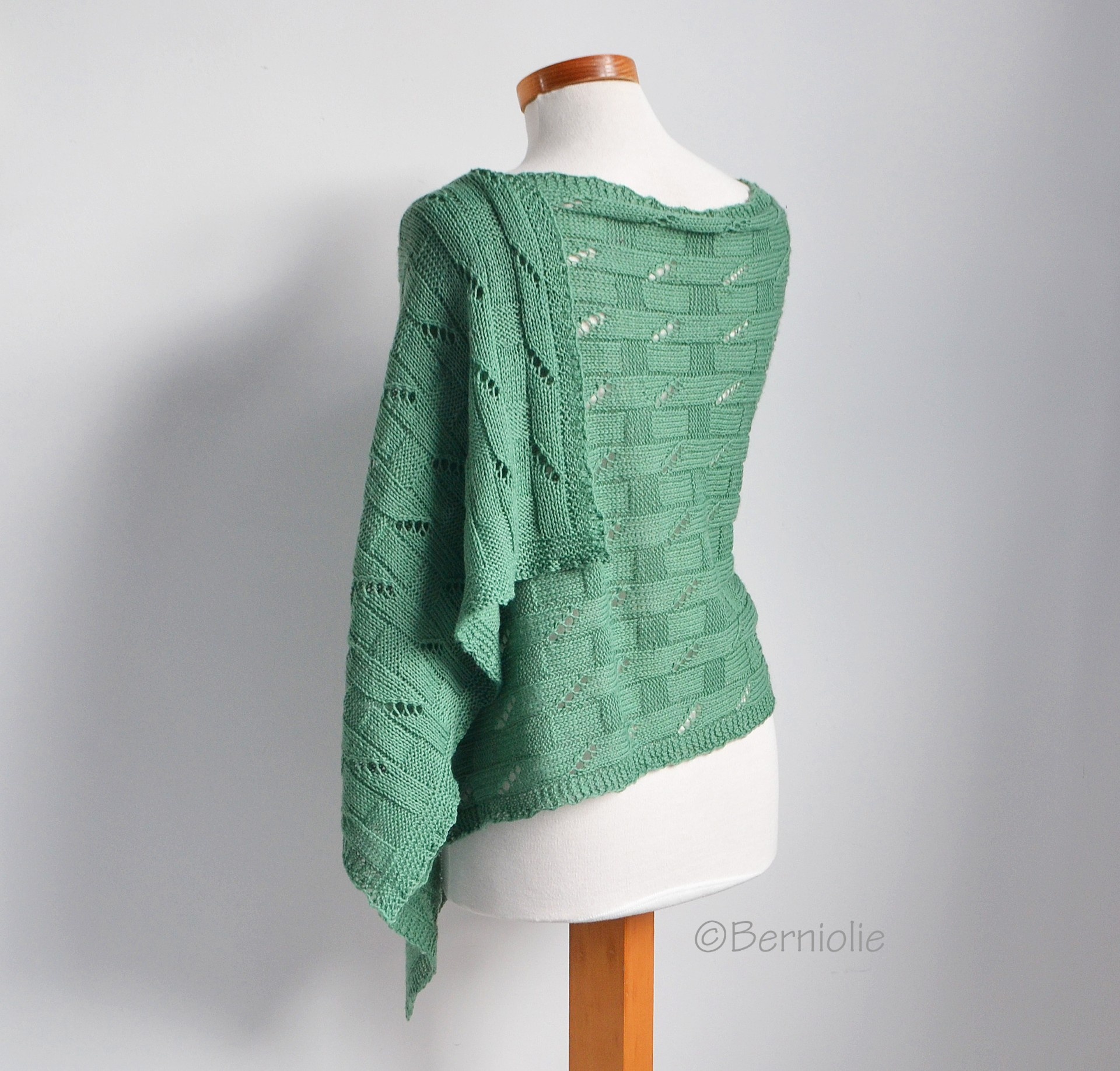 Berniolie Breipakket: Amiant Shawl - Soqs