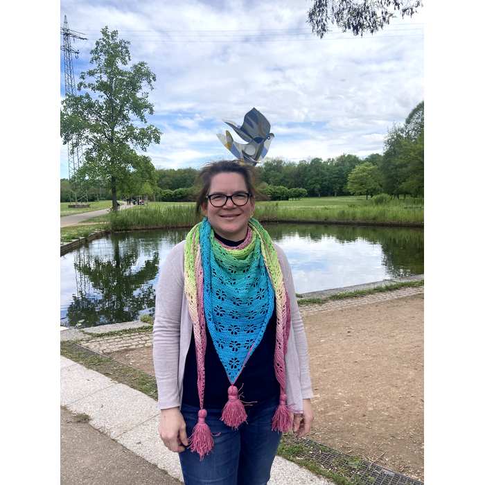 Caro's Atelier Haakpatroon: Happy Hawaii Shawl  (boekje)