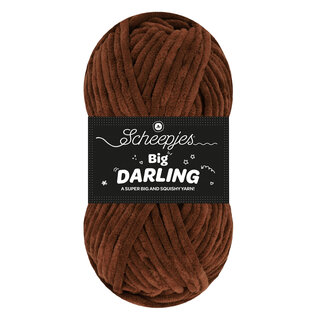 Scheepjes Big Darling 428 - Red Panda