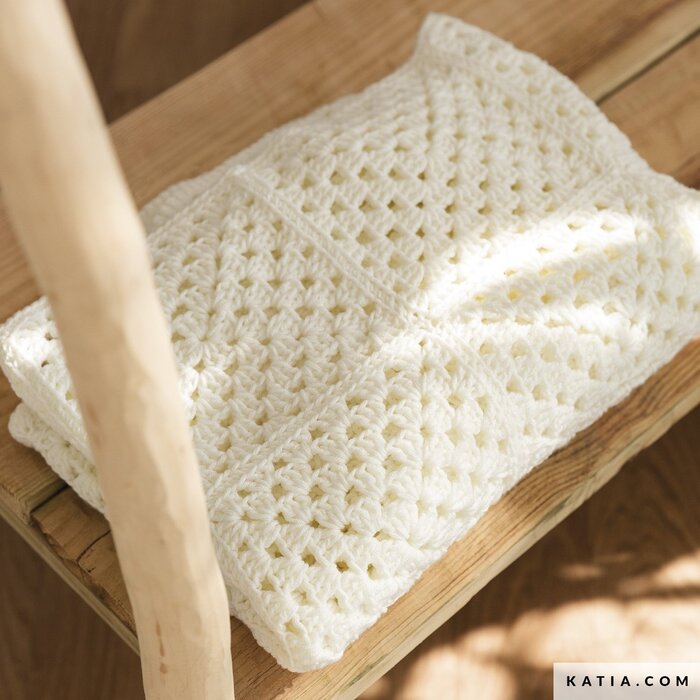 Katia Haakpakket Babydeken The Basic