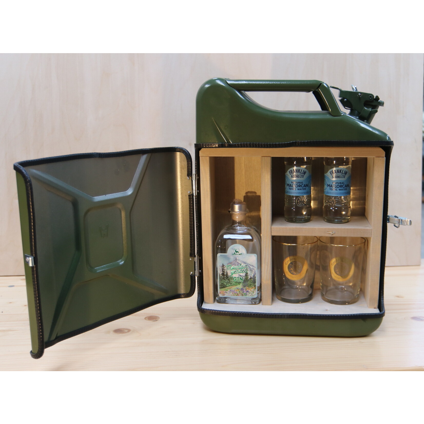 Garden Gin JerryCan Mountain Garden Gin