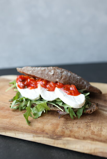 Diverse belegde broodjes (2 per persoon)