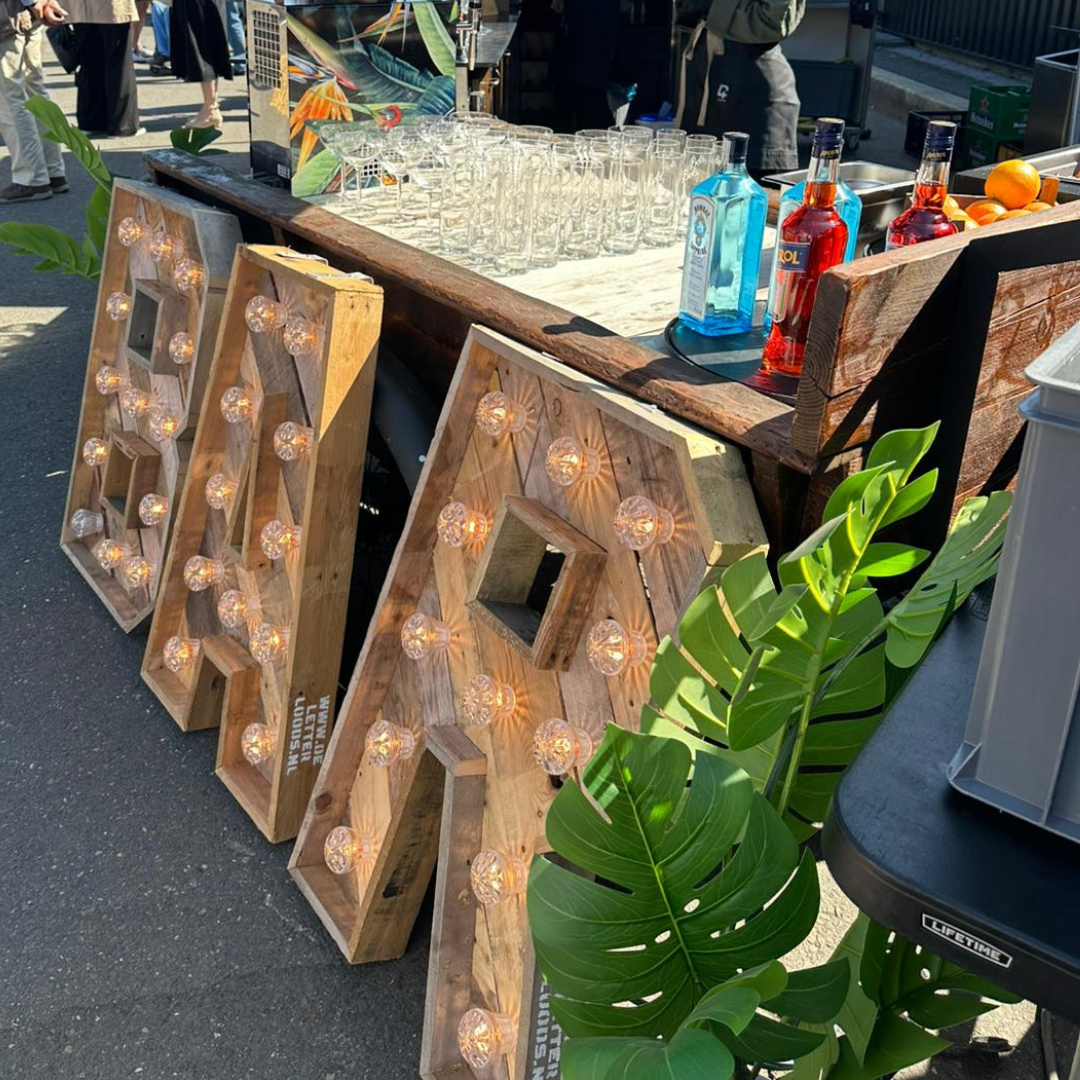 BAR - Lichtletters-2