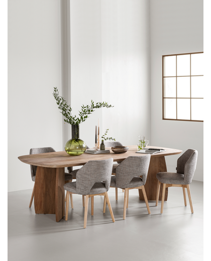 Dining table Nova