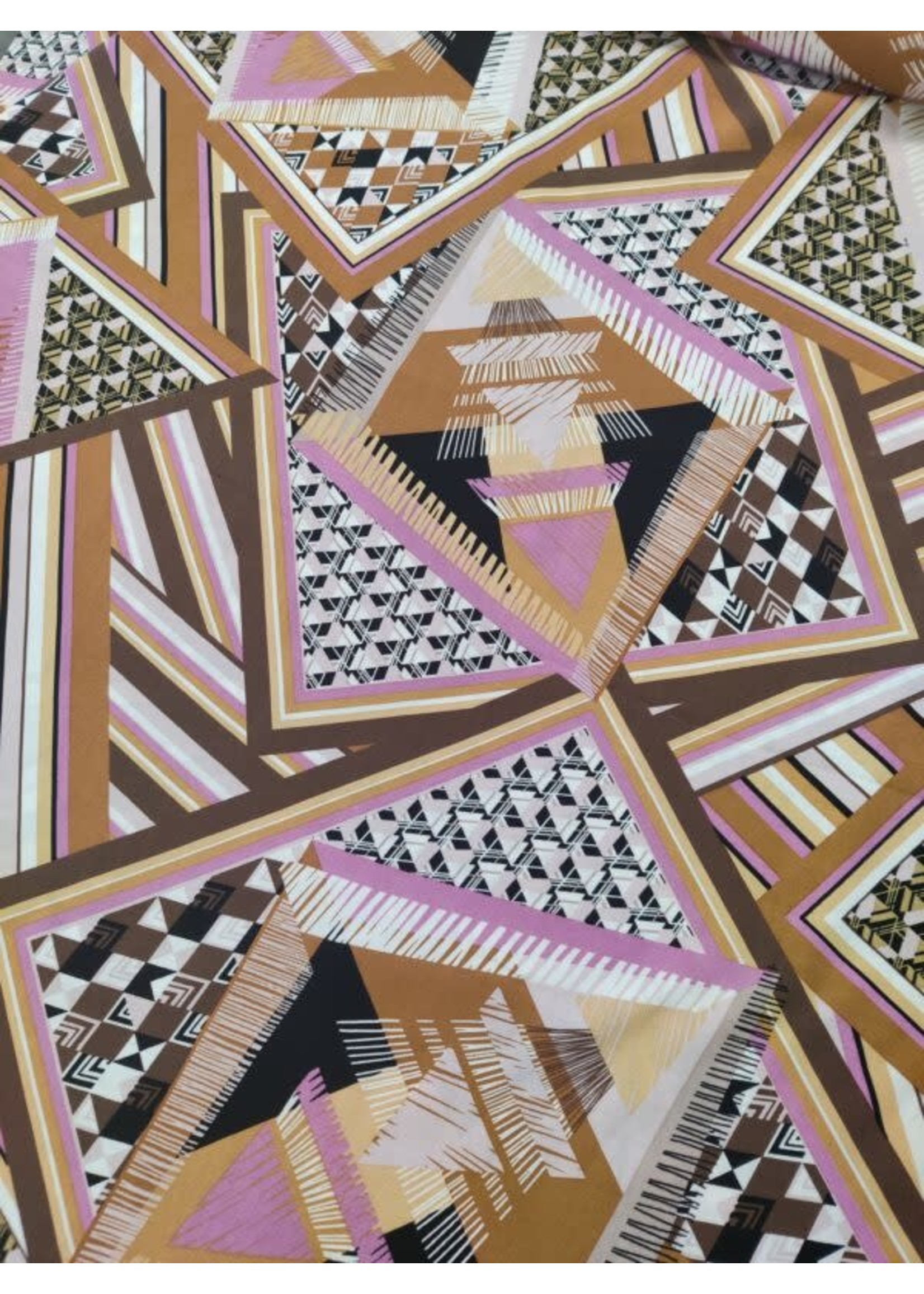 Retro patchwork- Viscose poplin (8,80 p.m)