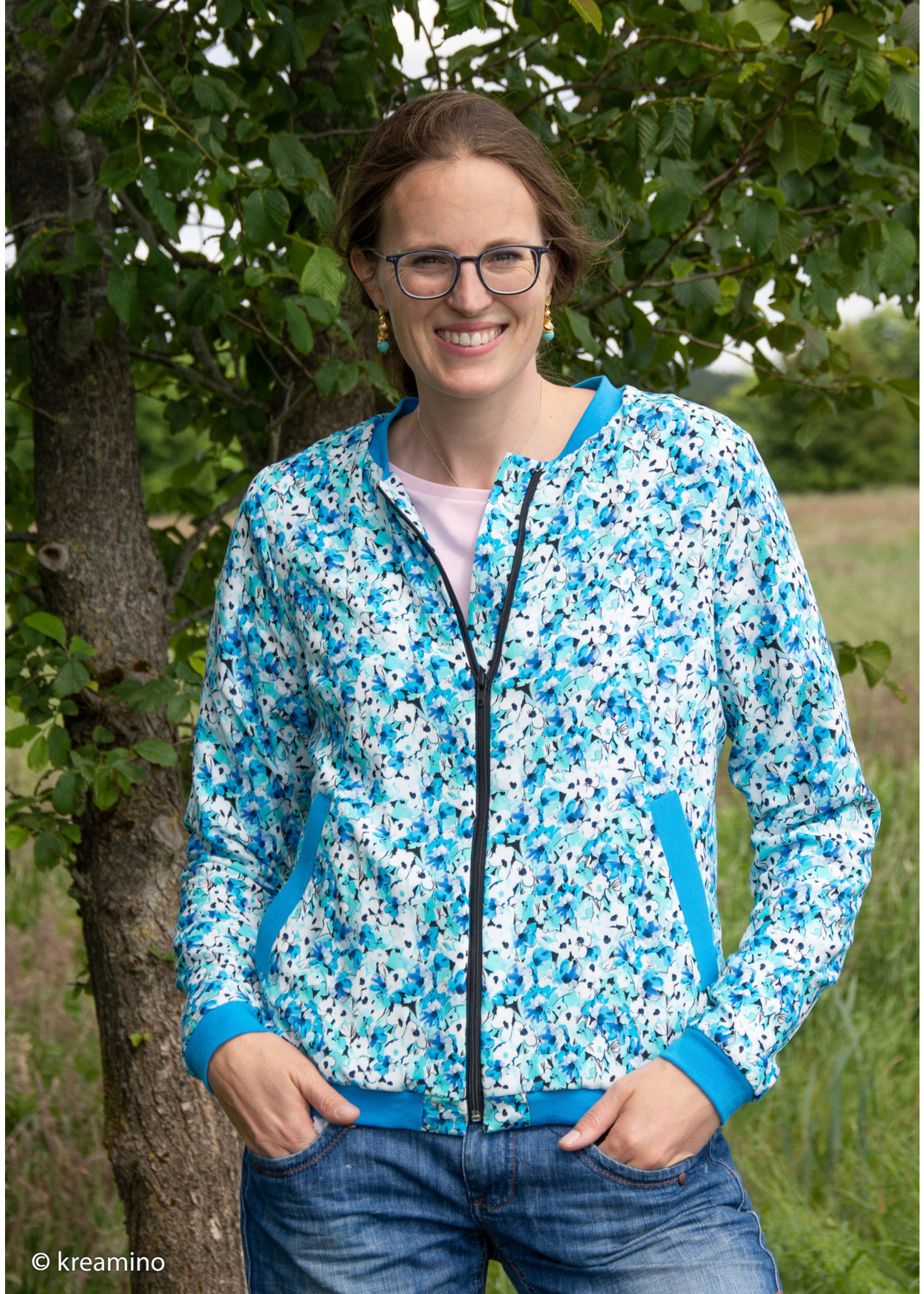 Blauwe bloempjes - Viscose (18,50 p.m)