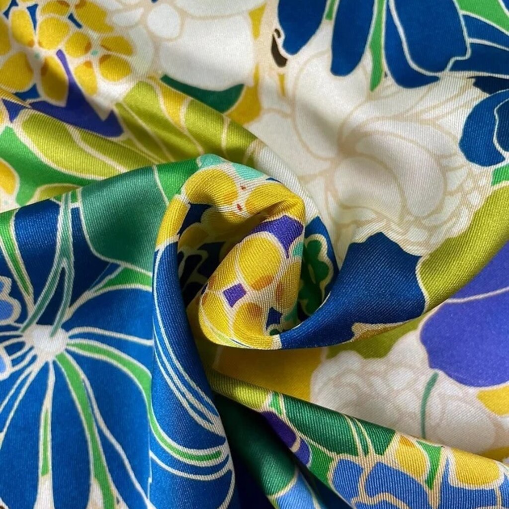 Blauw bloem - Bittoun polyester (32,00 p.m)