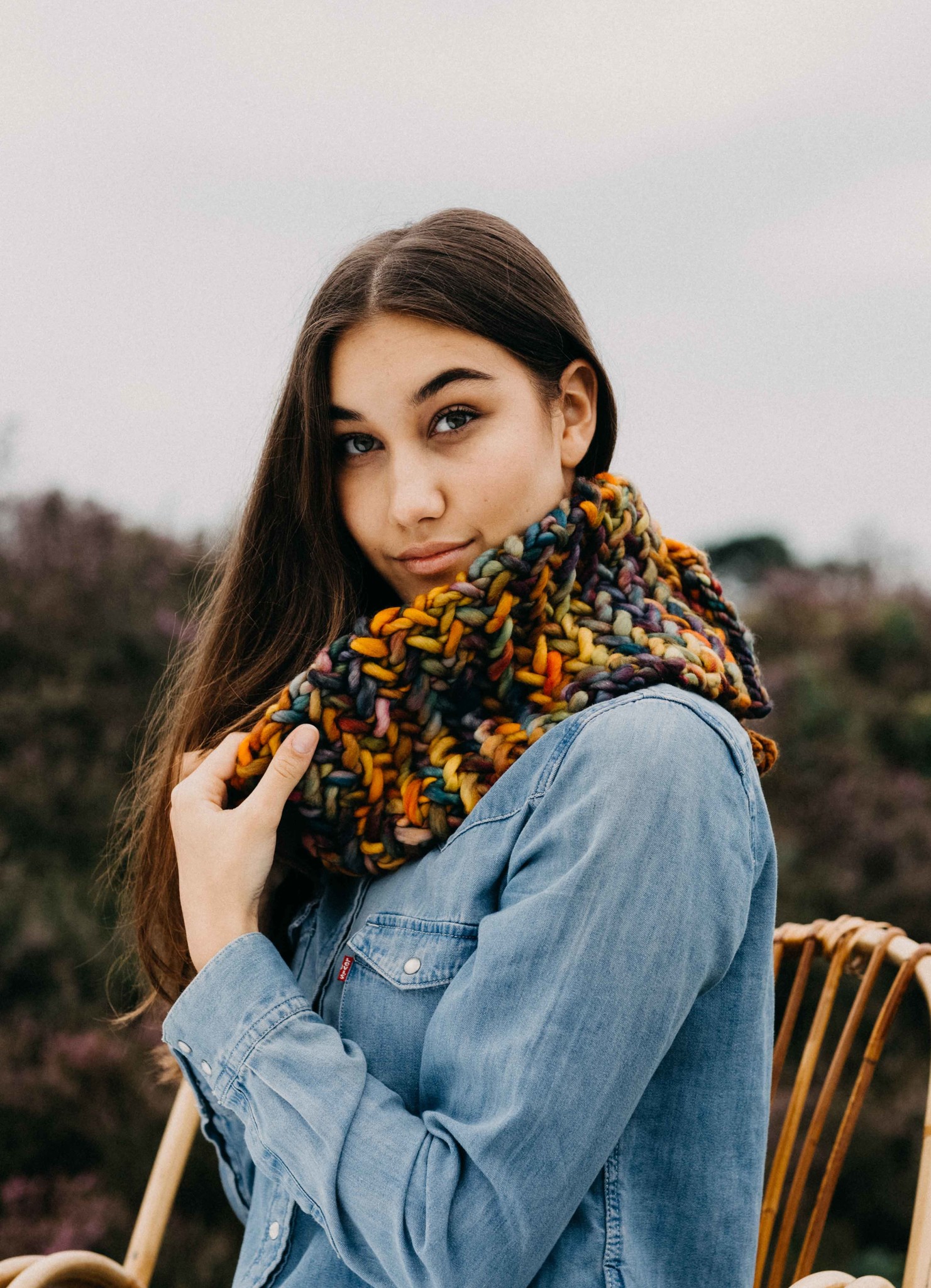 iWoolly Shawl in Black and Grey